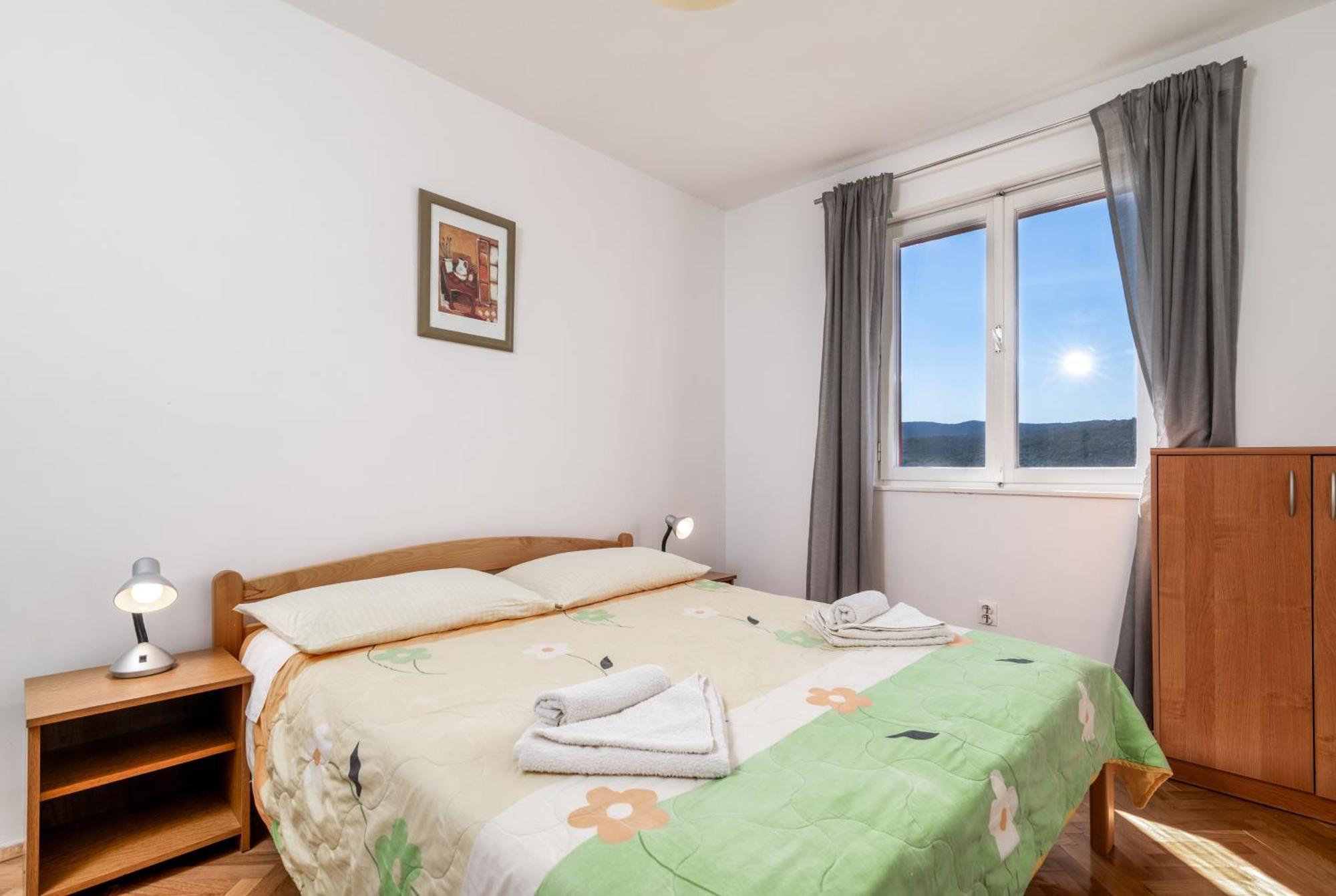 Apartments With A Parking Space Rabac, Labin - 7622 Luaran gambar